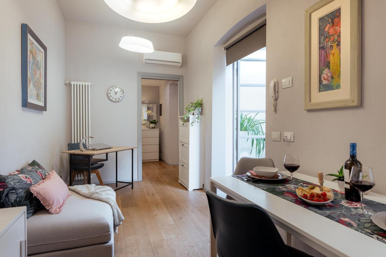 Il Cortile Di Elisa & Our Flats Bed & Breakfast Lucca Exterior photo